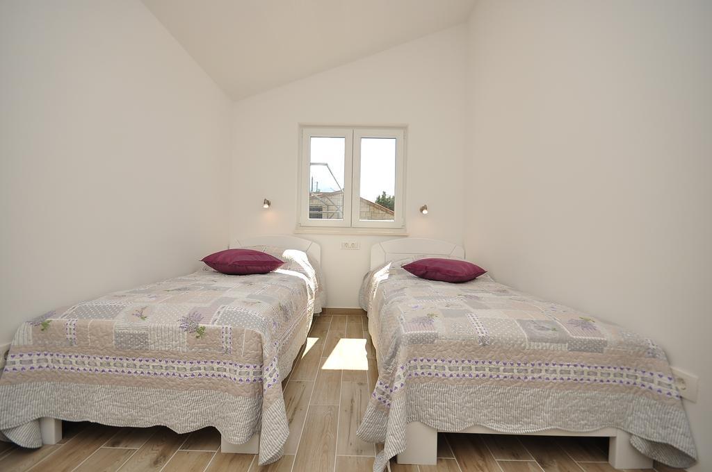 Apartments Rose Pisak Eksteriør bilde